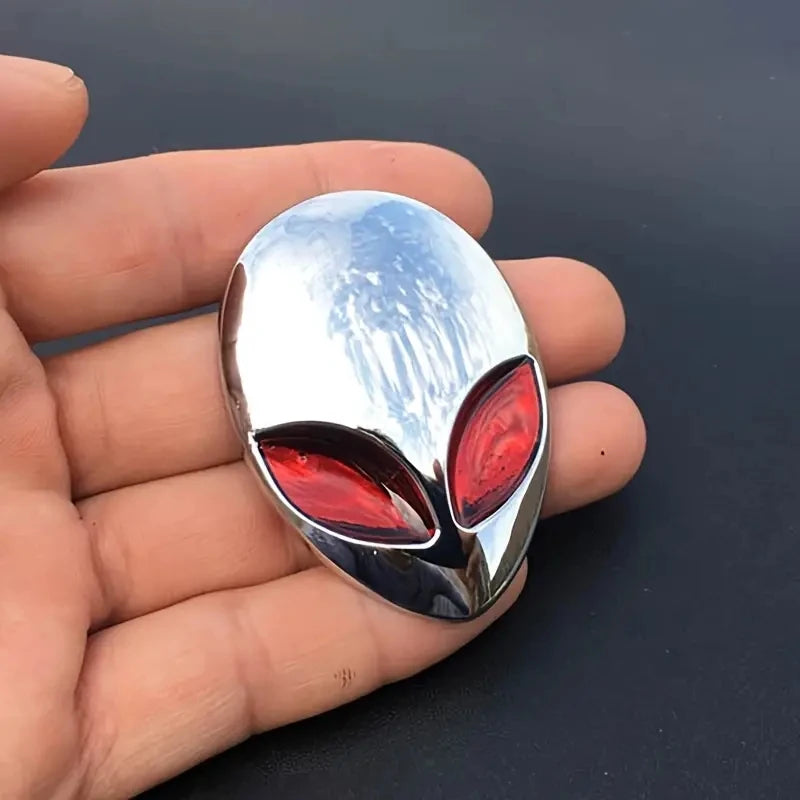 Alien Head Auto Heck Emblem Badge Sticker Decal Car Fender Auto 3D for All Car Bike Motobike - DriveNova